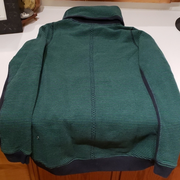 Lululemon Avenue Pullover - Picture 8 of 11